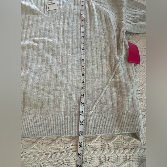 Vince Camuto Women's V-Neck Ribbed Sweater Lightweight Heather Gray - Picture 14 of 16